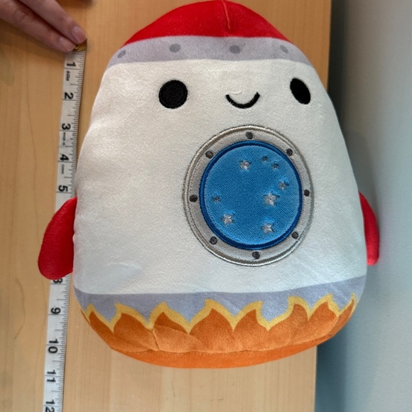 Squishmallows Rocket Plush with Red and Orange Details - Picture 4 of 4